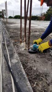 Corte de varilla expuesta Roof Elevation